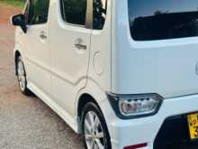 https://riyasewana.com/uploads/suzuki-wagon-r-2018-146512112843.jpg