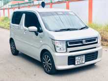 Suzuki Wagon R 2018 Car