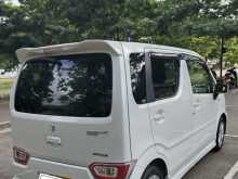 https://riyasewana.com/uploads/suzuki-wagon-r-2018-167125212363.jpg