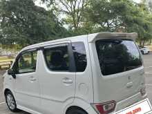 https://riyasewana.com/uploads/suzuki-wagon-r-2018-167125213004.jpg