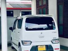 https://riyasewana.com/uploads/suzuki-wagon-r-2018-1712370712104.jpg