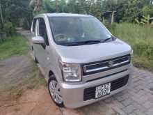 Suzuki Wagon R 2018 Car