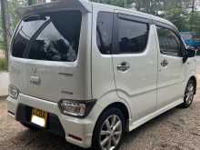 https://riyasewana.com/uploads/suzuki-wagon-r-2018-179390612074.jpg