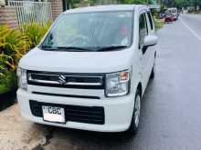 Suzuki Wagon R 2018 Car