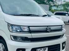 Suzuki Wagon R FZ PREMIUM 2018 Car