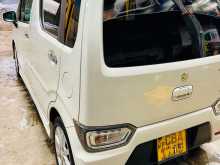 https://riyasewana.com/uploads/suzuki-wagon-r-2018-2017133612743.jpg
