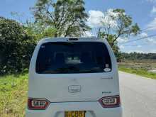 https://riyasewana.com/uploads/suzuki-wagon-r-2018-2215501912072.jpg