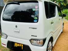 https://riyasewana.com/uploads/suzuki-wagon-r-2018-2218565712452.jpg