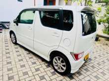 https://riyasewana.com/uploads/suzuki-wagon-r-2018-228023412083.jpg
