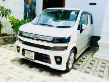 https://riyasewana.com/uploads/suzuki-wagon-r-2018-228023412992.jpg