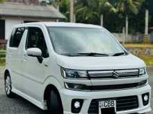 Suzuki WAGON R FZ PREMIUM 2018 Car