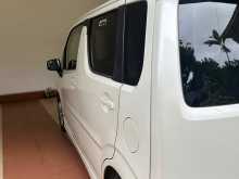 Suzuki Wagon R 2018 Car