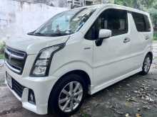 https://riyasewana.com/uploads/suzuki-wagon-r-2018-2321314612802.jpg
