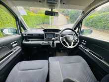 https://riyasewana.com/uploads/suzuki-wagon-r-2018-2811561812414.jpg