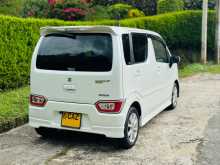 https://riyasewana.com/uploads/suzuki-wagon-r-2018-2811561812623.jpg