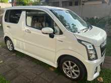 https://riyasewana.com/uploads/suzuki-wagon-r-2018-3018405412702.jpg