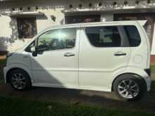 https://riyasewana.com/uploads/suzuki-wagon-r-2018-3018405412734.jpg