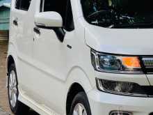 https://riyasewana.com/uploads/suzuki-wagon-r-2018-3112012912763.jpg