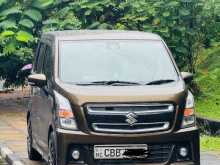 Suzuki Wagon R 2018 Car