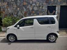 https://riyasewana.com/uploads/suzuki-wagon-r-2018-3115285312013.jpg