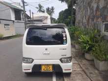 https://riyasewana.com/uploads/suzuki-wagon-r-2018-3115285312994.jpg