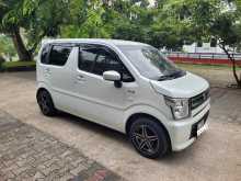 https://riyasewana.com/uploads/suzuki-wagon-r-2018-3121555912242.jpg
