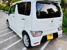 https://riyasewana.com/uploads/suzuki-wagon-r-2018-319070612803.jpg