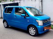 https://riyasewana.com/uploads/suzuki-wagon-r-2018-39300912843.jpg