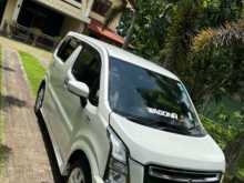 Suzuki Wagon R 2018 Car