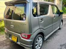 https://riyasewana.com/uploads/suzuki-wagon-r-2018-48424912913.jpg