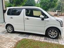 https://riyasewana.com/uploads/suzuki-wagon-r-2018-612264912514.jpg