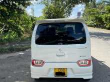 https://riyasewana.com/uploads/suzuki-wagon-r-2018-615314112603.jpg