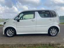 https://riyasewana.com/uploads/suzuki-wagon-r-2018-88155212692.jpg