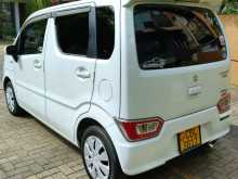 https://riyasewana.com/uploads/suzuki-wagon-r-2020-1610154012324.jpg