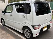 https://riyasewana.com/uploads/suzuki-wagon-r-20211433413.jpg