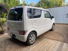 https://riyasewana.com/uploads/suzuki-wagon-r-2023-1216452812643.jpg