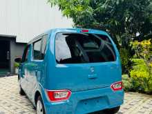 https://riyasewana.com/uploads/suzuki-wagon-r-2023-1713233912532.jpg