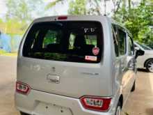 https://riyasewana.com/uploads/suzuki-wagon-r-2023-189183112492.jpg