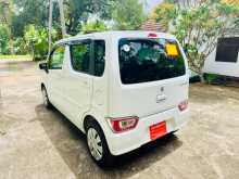 https://riyasewana.com/uploads/suzuki-wagon-r-2023-1913074112454.jpg