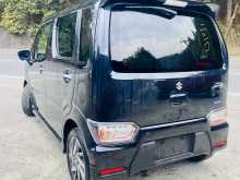 https://riyasewana.com/uploads/suzuki-wagon-r-2023-239153612322.jpg