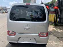 https://riyasewana.com/uploads/suzuki-wagon-r-2023-287562412252.jpg
