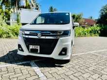 Suzuki WAGON R 2023 Car