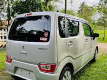 https://riyasewana.com/uploads/suzuki-wagon-r-2023-311191212903.jpg