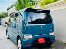 https://riyasewana.com/uploads/suzuki-wagon-r-2023-50262012353.jpg