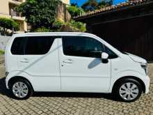 https://riyasewana.com/uploads/suzuki-wagon-r-2024-2315354012213.jpg
