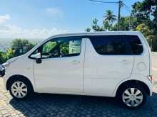 https://riyasewana.com/uploads/suzuki-wagon-r-2024-2315354012984.jpg