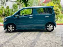 https://riyasewana.com/uploads/suzuki-wagon-r-2025-1511122213003.jpg
