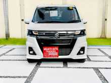 https://riyasewana.com/uploads/suzuki-wagon-r-2025-2414190312723.jpg