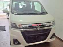 Suzuki Wagon R Custom Z 2025 Car