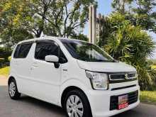 Suzuki Wagon R 2018 Car